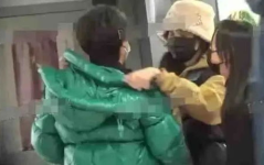 娱乐吃瓜酱拐卖妇女,400万粉丝见证的道德沦丧